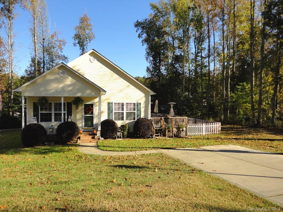 236 Eagle Creek Road Clover, SC 29710 - Photo 2 of 24 Gallery Image 2