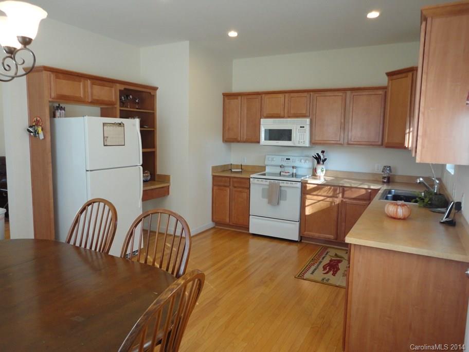 236 Eagle Creek Road Clover, SC 29710 - Photo 10 of 24 Gallery Image 10