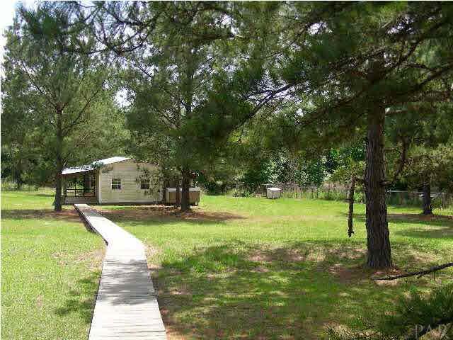 8425 Killam Road Century, FL 32535 - Photo 10 of 11