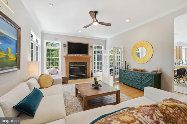 $1,850,000 | 1605 Lupine Den Court, Vienna, VA 22182
