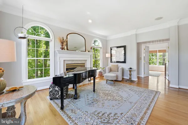 $1,850,000 | 1605 Lupine Den Court, Vienna, VA 22182