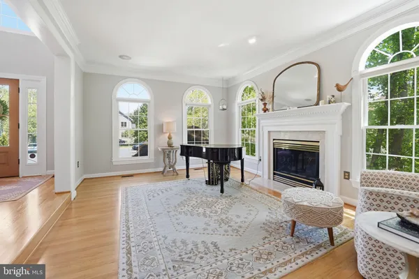 $1,850,000 | 1605 Lupine Den Court, Vienna, VA 22182