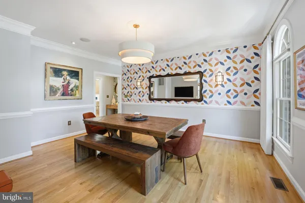 $1,850,000 | 1605 Lupine Den Court, Vienna, VA 22182