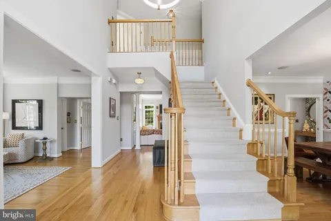 $1,888,000 | 1605 Lupine Den Court, Vienna, VA 22182