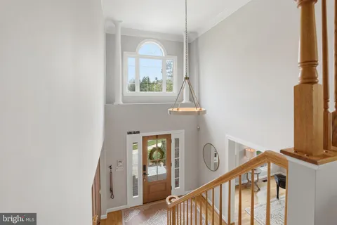 $1,888,000 | 1605 Lupine Den Court, Vienna, VA 22182