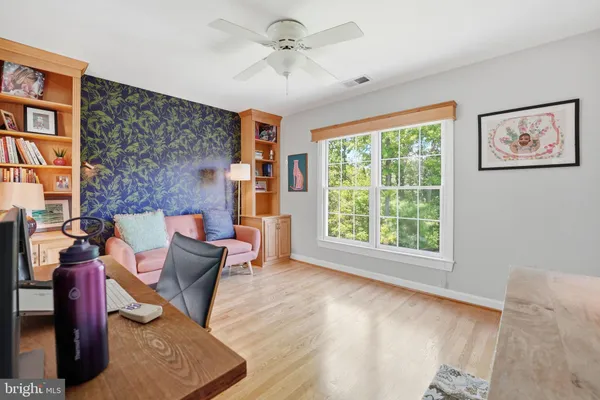 $1,850,000 | 1605 Lupine Den Court, Vienna, VA 22182