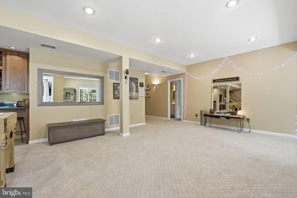 $1,850,000 | 1605 Lupine Den Court, Vienna, VA 22182