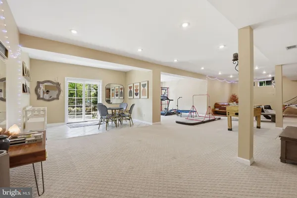 $1,850,000 | 1605 Lupine Den Court, Vienna, VA 22182