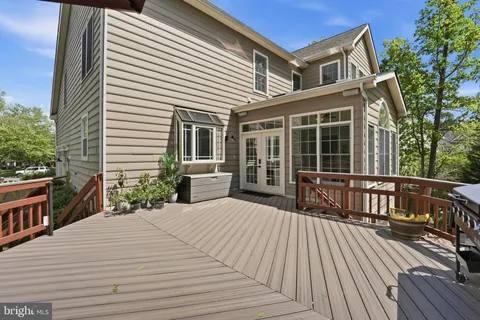 $1,888,000 | 1605 Lupine Den Court, Vienna, VA 22182