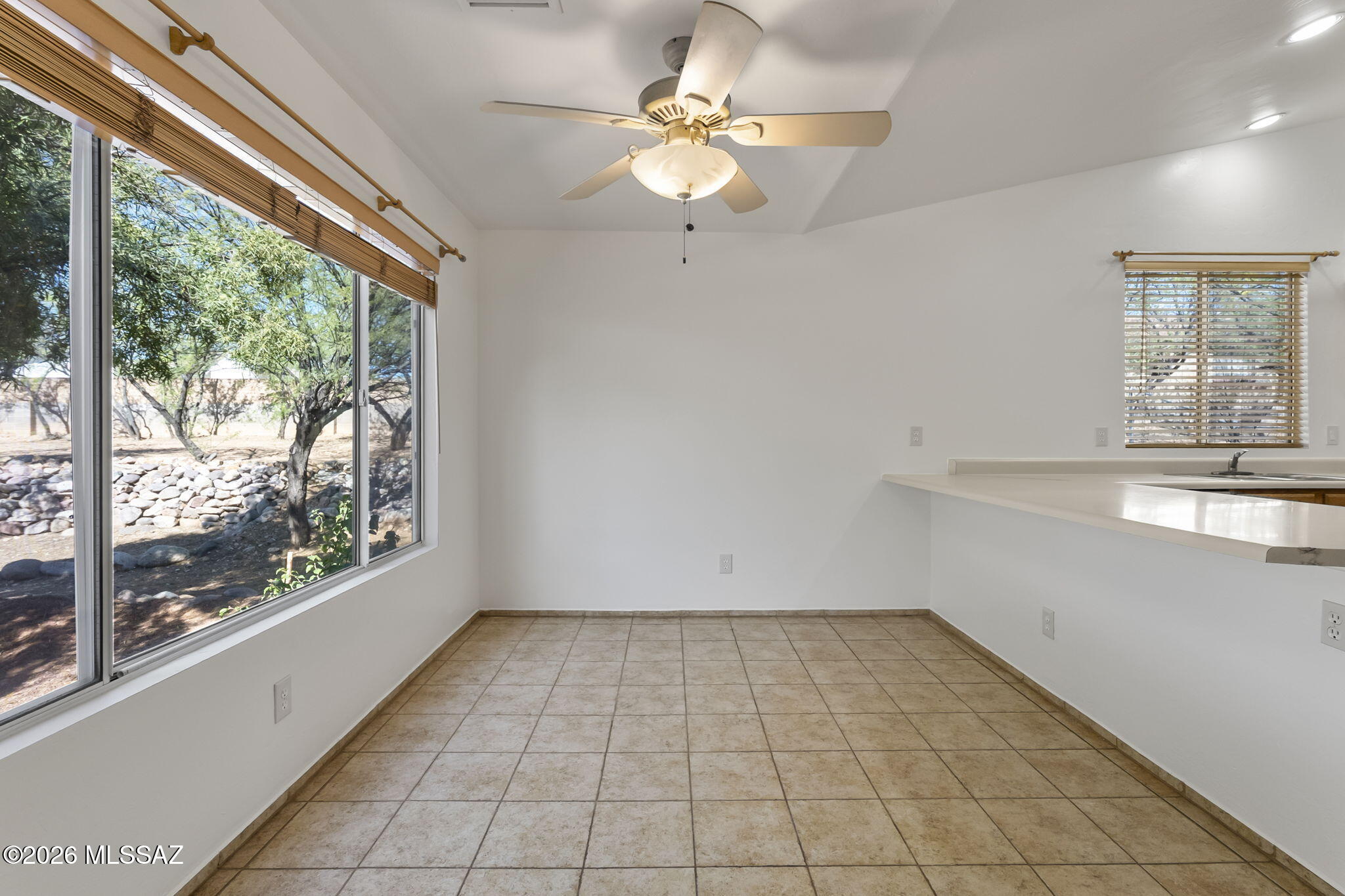 544 Paseo Petirojo Rio Rico, AZ 85648 - Photo 8 of 35