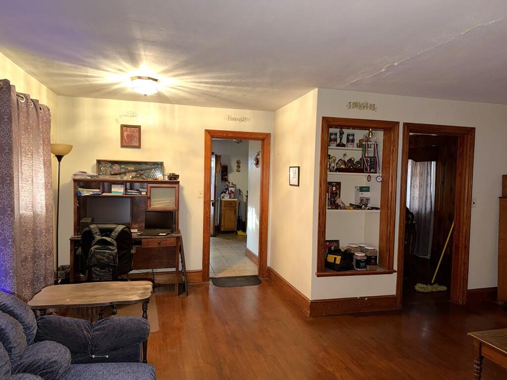 213 Merriman Road Fieldale, VA 24089 - Photo 4 of 18 4