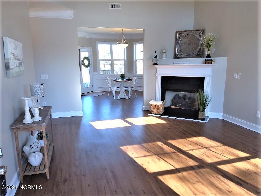 653 Morris Landing Road Holly Ridge, NC 28445 - Photo 3 of 20 653 Morris Entry