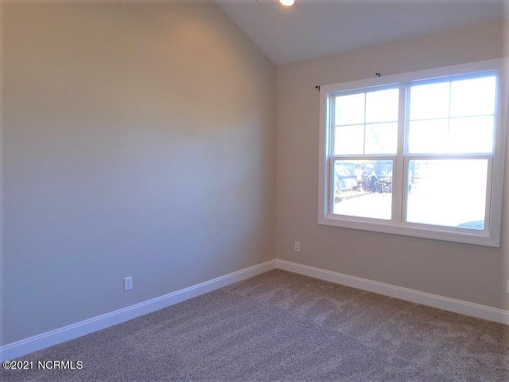 653 Morris Landing Road Holly Ridge, NC 28445 - Photo 10 of 20 653 Morris Master Bed