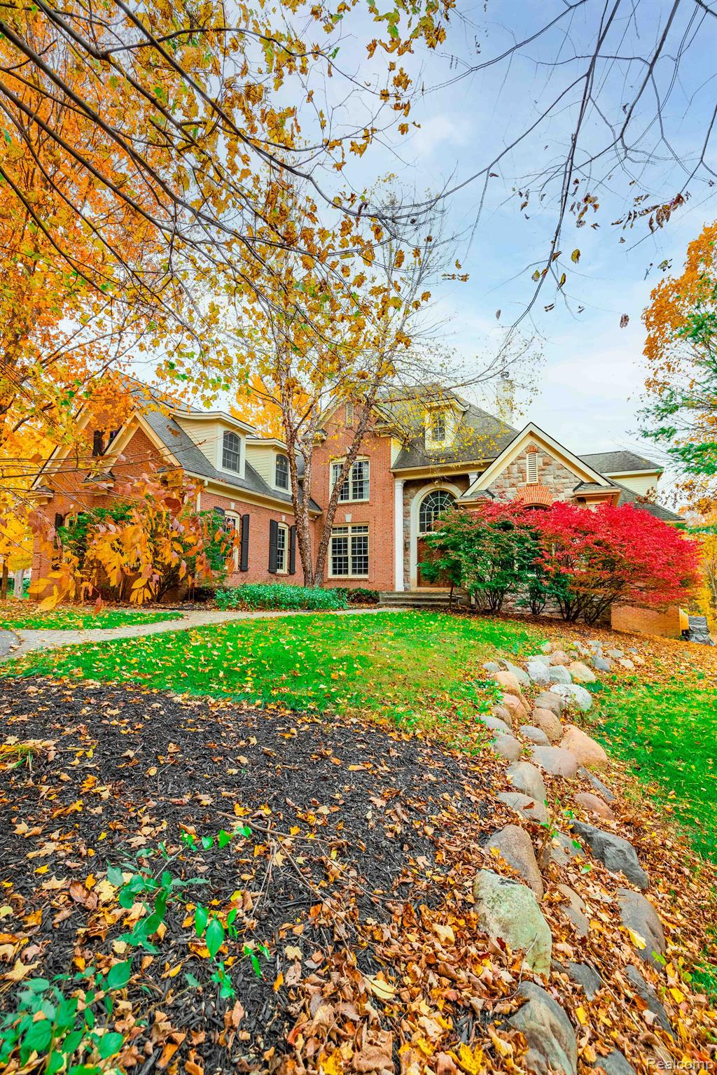 8740 Ridge Road Canton, MI 48187 - Photo 3 of 68 Gallery Image 3