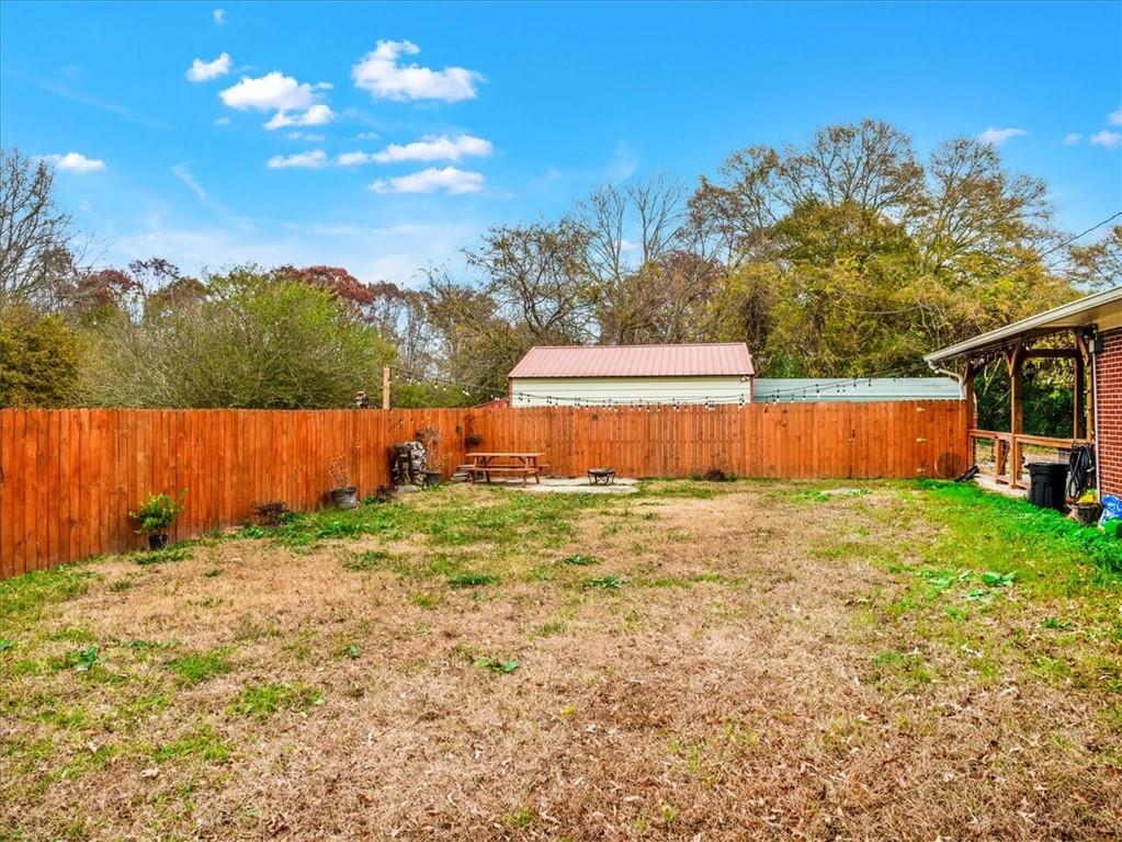 1115 Ila Road Commerce, GA 30530 - Photo 8 of 34