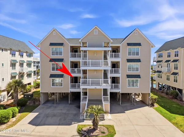 $699,000 | 158 Via Old Sound Boulevard, Unit B, Ocean Isle Beach, NC 28469