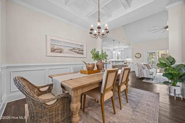 $595,000 | 376 Crown Pointe Drive, Hampstead, NC 28443