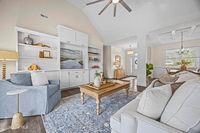 $595,000 | 376 Crown Pointe Drive, Hampstead, NC 28443