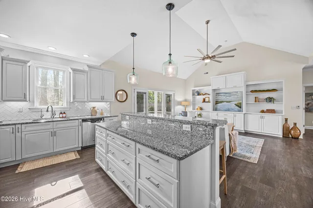 $595,000 | 376 Crown Pointe Drive, Hampstead, NC 28443