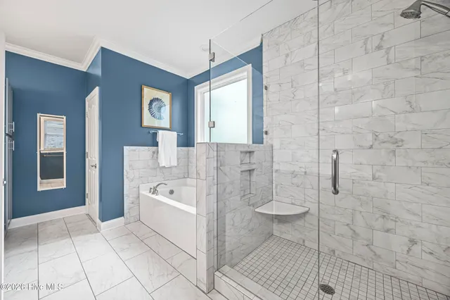 $595,000 | 376 Crown Pointe Drive, Hampstead, NC 28443