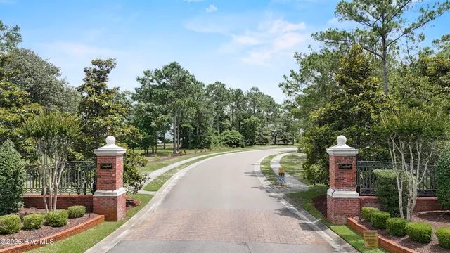 $595,000 | 376 Crown Pointe Drive, Hampstead, NC 28443
