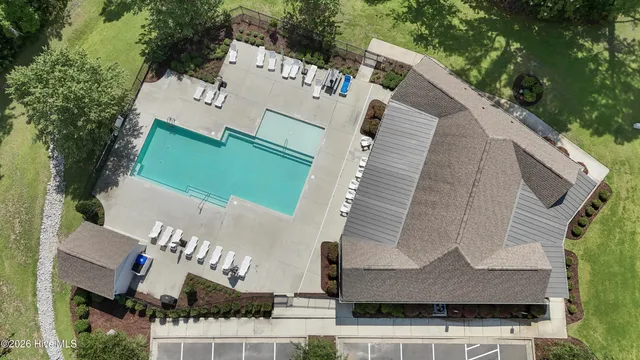 $595,000 | 376 Crown Pointe Drive, Hampstead, NC 28443