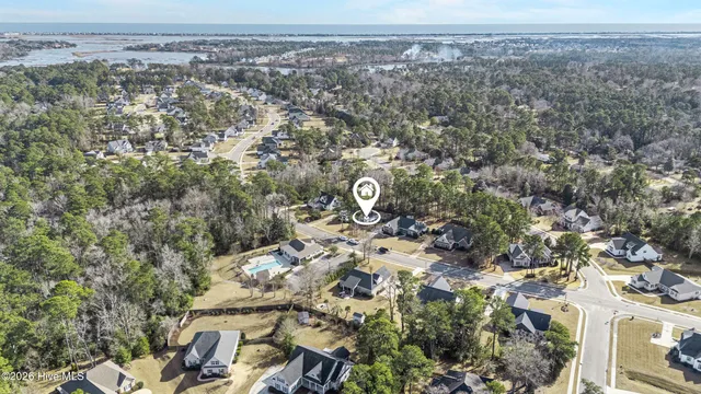 $595,000 | 376 Crown Pointe Drive, Hampstead, NC 28443