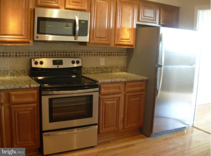 5501 Seminary Road, Unit 1410S Falls Church, VA 22041 - Photo 19 of 24 Kitchen