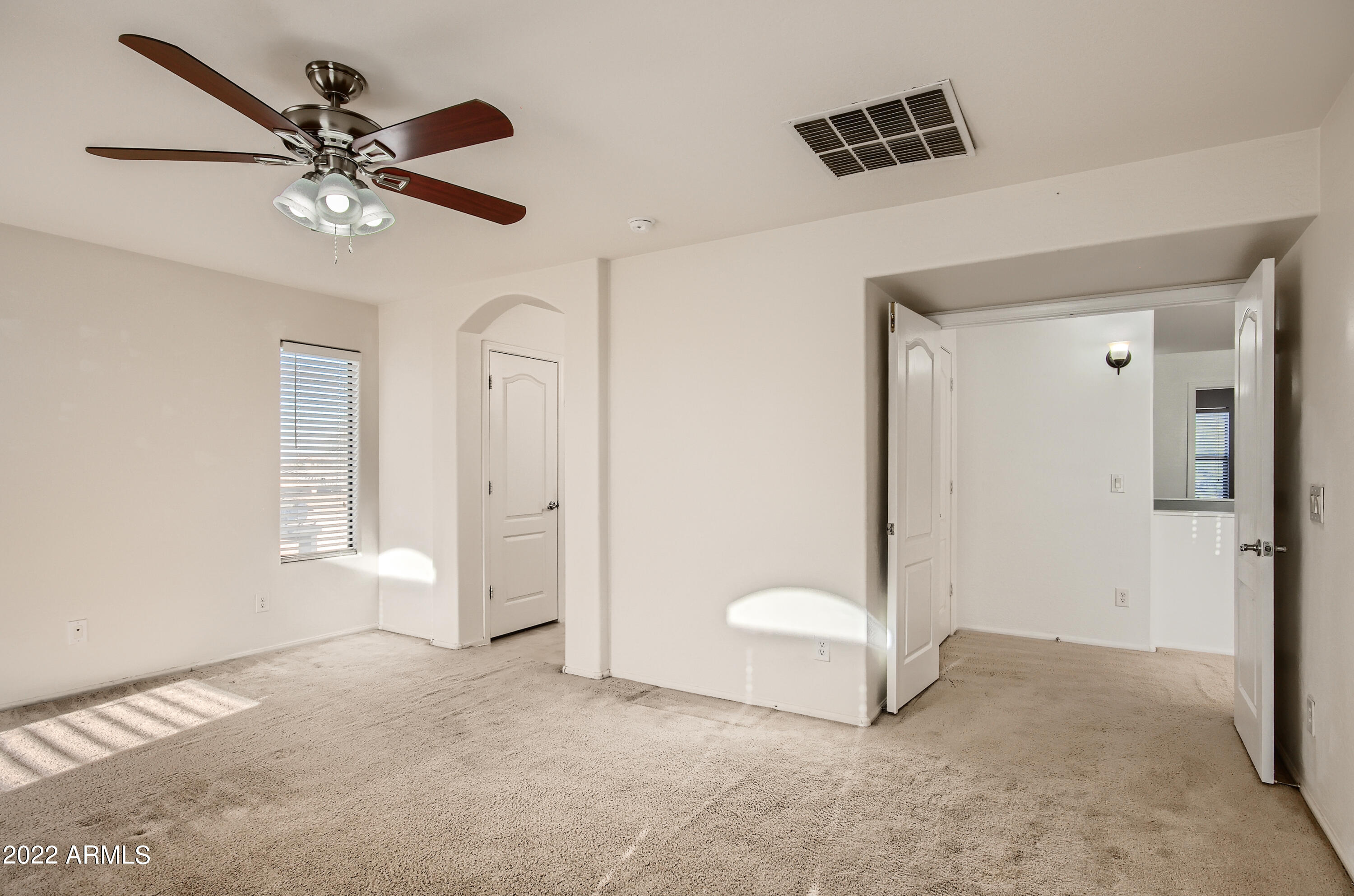 21201 North Conlon Road Maricopa, AZ 85138 - Photo 17 of 33 17-565802785-21 2nd Floor Primary Bedroo