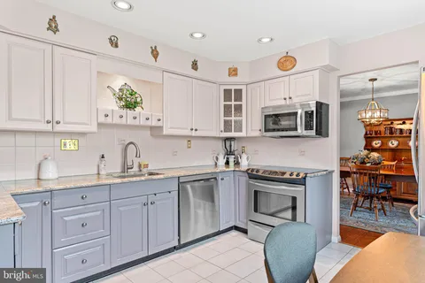 $425,000 | 3307 Windsor Drive, Norristown, PA 19403