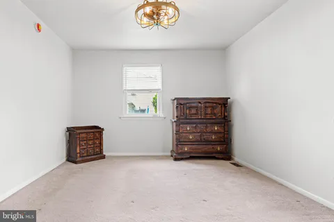 $425,000 | 3307 Windsor Drive, Norristown, PA 19403