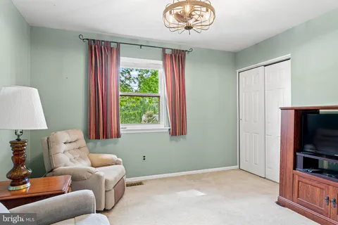 $425,000 | 3307 Windsor Drive, Norristown, PA 19403