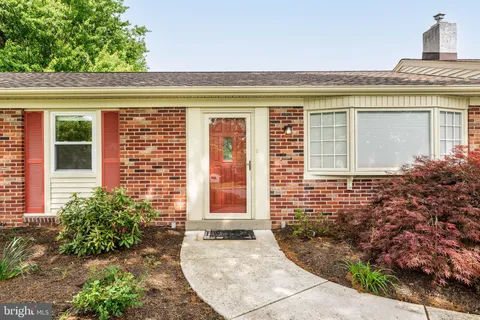 $425,000 | 3307 Windsor Drive, Norristown, PA 19403
