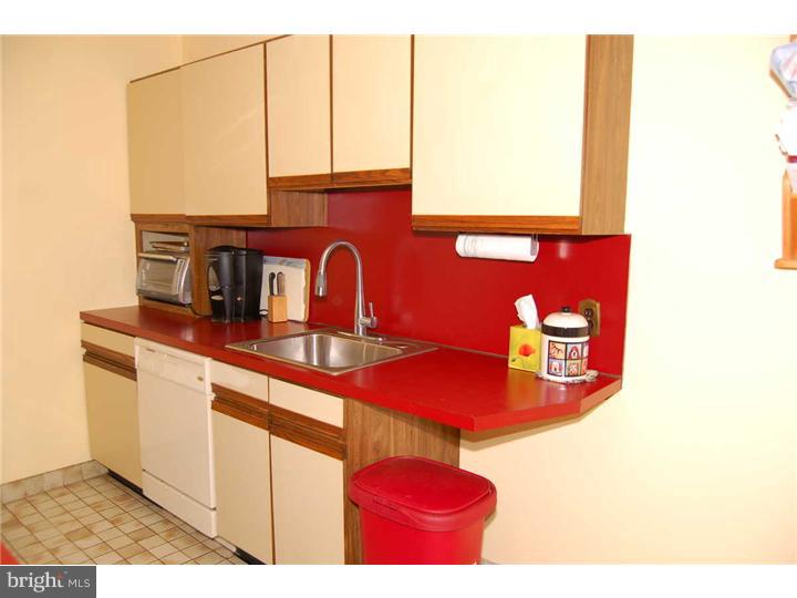 265 Sunset Road Runnemede, NJ 08007 - Photo 12 of 24