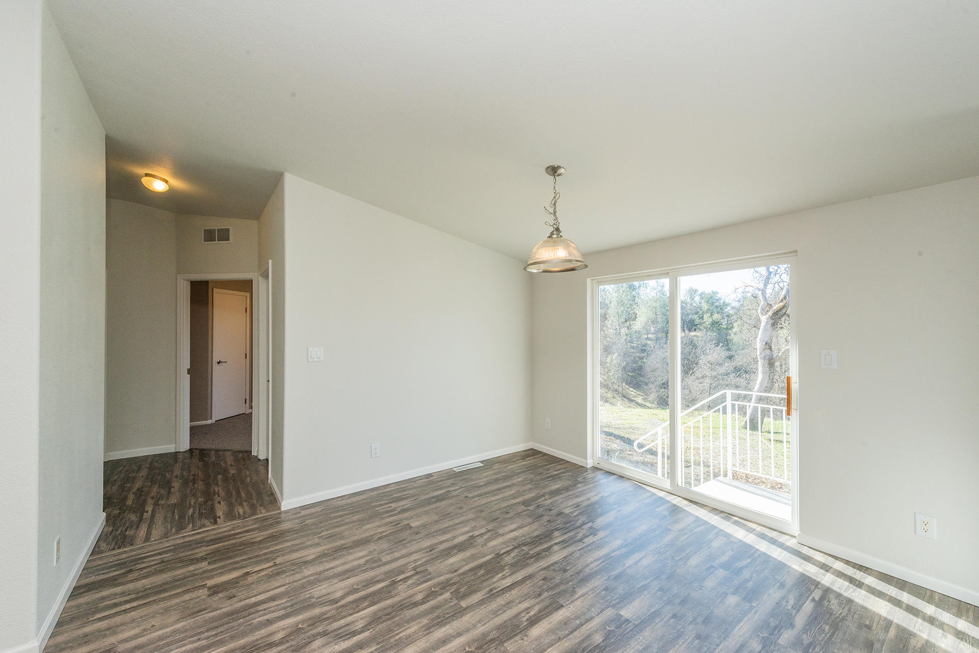 10425 Ryan Hill Road Redding, CA 96003 - Photo 19 of 35 FA2197DD-FBE4-451C-8891-C30FA9701757