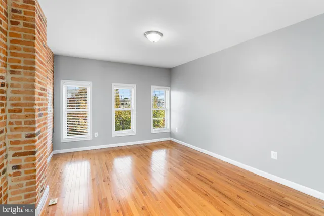 $3,800 | 1330 South Charles Street, Baltimore, MD 21230