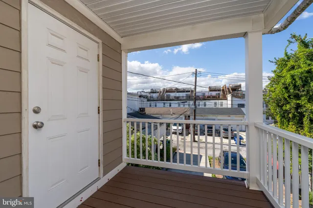 $3,800 | 1330 South Charles Street, Baltimore, MD 21230