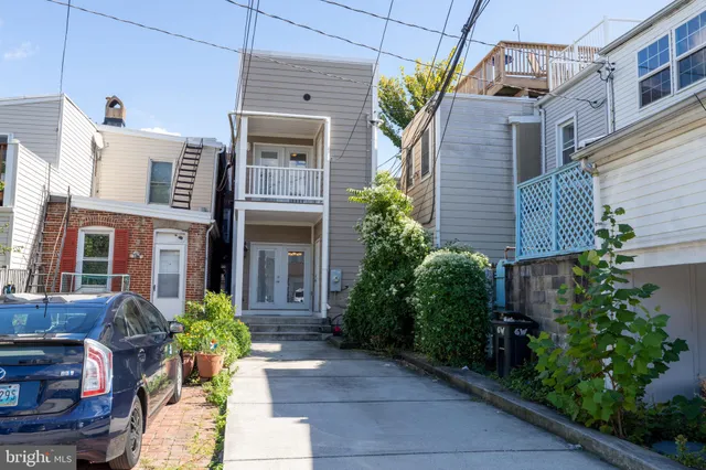 $3,800 | 1330 South Charles Street, Baltimore, MD 21230