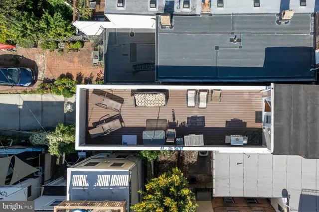 $3,800 | 1330 South Charles Street, Baltimore, MD 21230