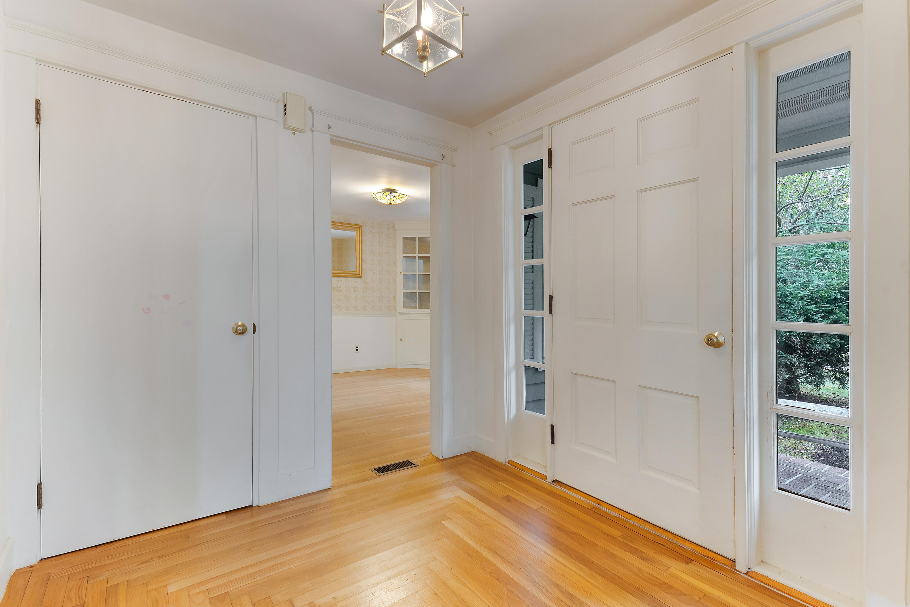 560 Ferry Road Saco, ME 04072 - Photo 15 of 31 560 Ferry Rd_114