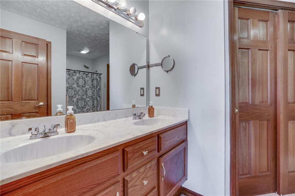 1805 Acorn Road Franklin, IN 46131 - Photo 15 of 31 Gallery Image 15