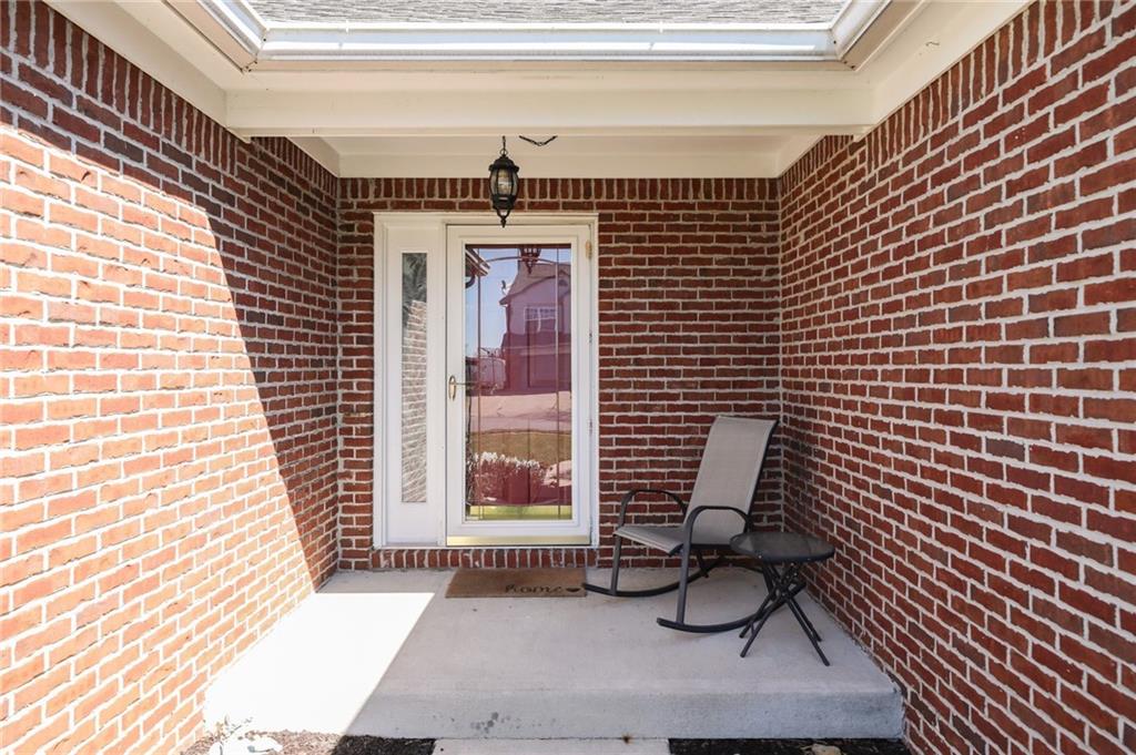 1805 Acorn Road Franklin, IN 46131 - Photo 4 of 31 Gallery Image 4