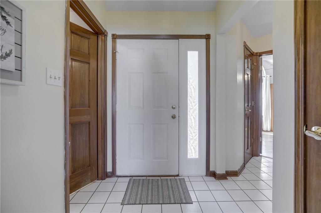 1805 Acorn Road Franklin, IN 46131 - Photo 5 of 31 Gallery Image 5