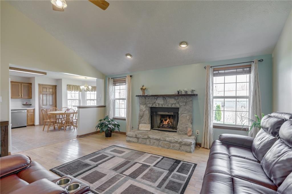 1805 Acorn Road Franklin, IN 46131 - Photo 7 of 31 Gallery Image 7