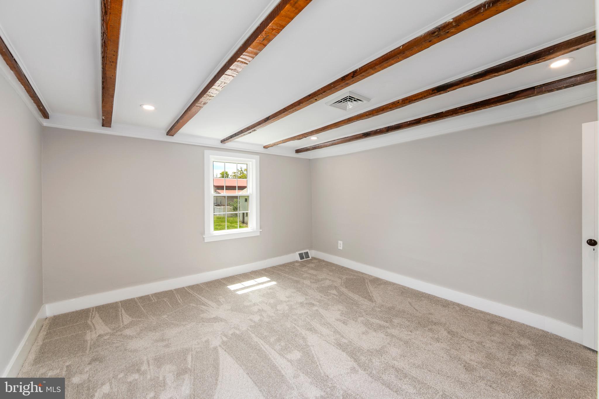 39 Main Street Pilesgrove, NJ 08098 - Photo 38 of 44