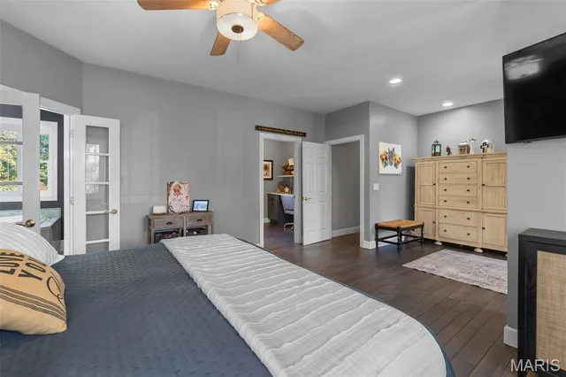 $849,000 | 184 Country View Drive, Benton, MO 63736