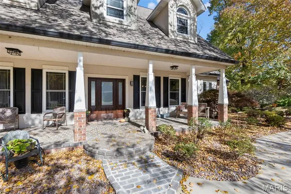 $799,000 | 184 Country View Drive, Benton, MO 63736