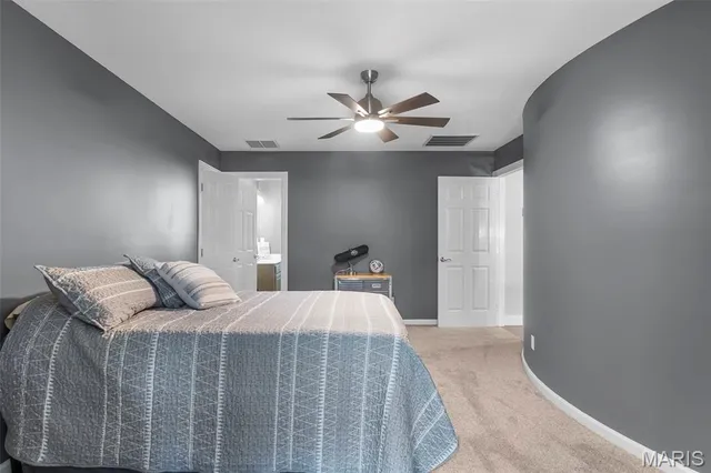 $849,000 | 184 Country View Drive, Benton, MO 63736