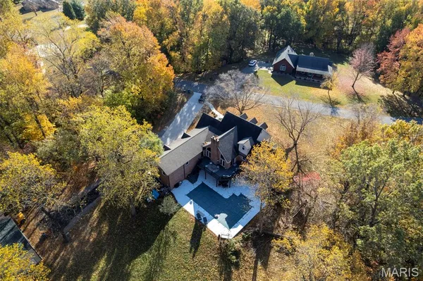 $799,000 | 184 Country View Drive, Benton, MO 63736