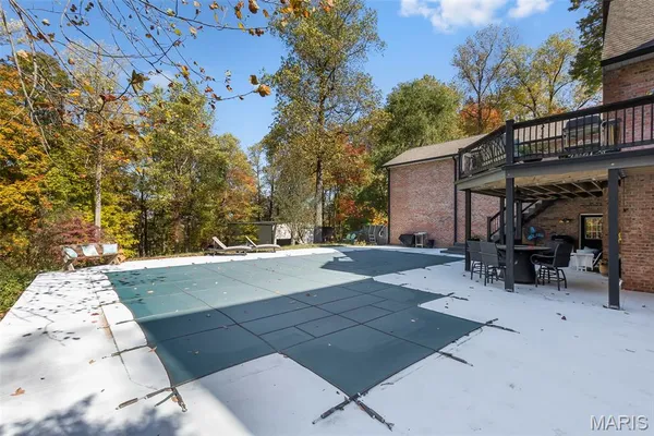 $799,000 | 184 Country View Drive, Benton, MO 63736